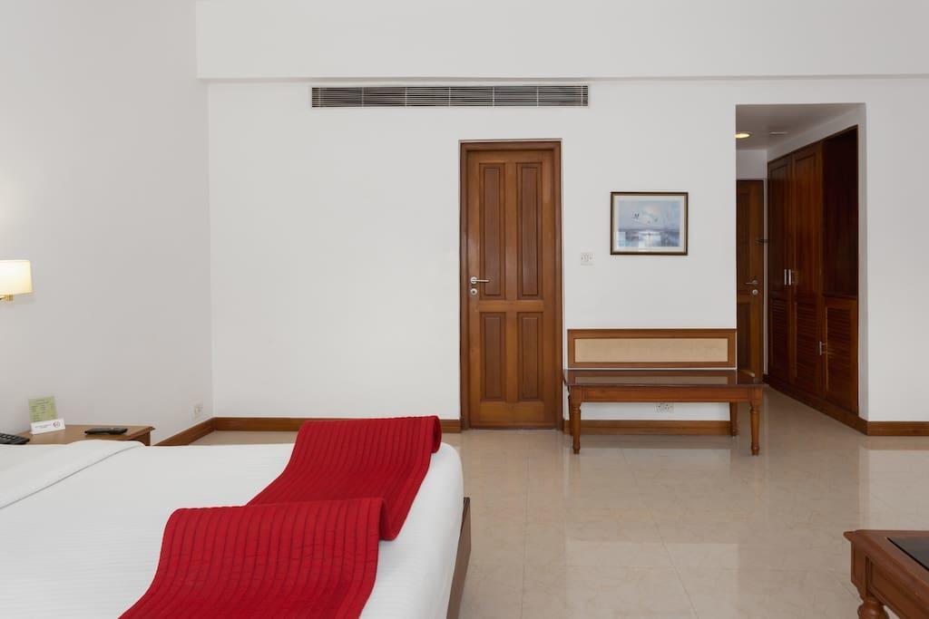 The Avenue Center Hotel Kochi Dış mekan fotoğraf