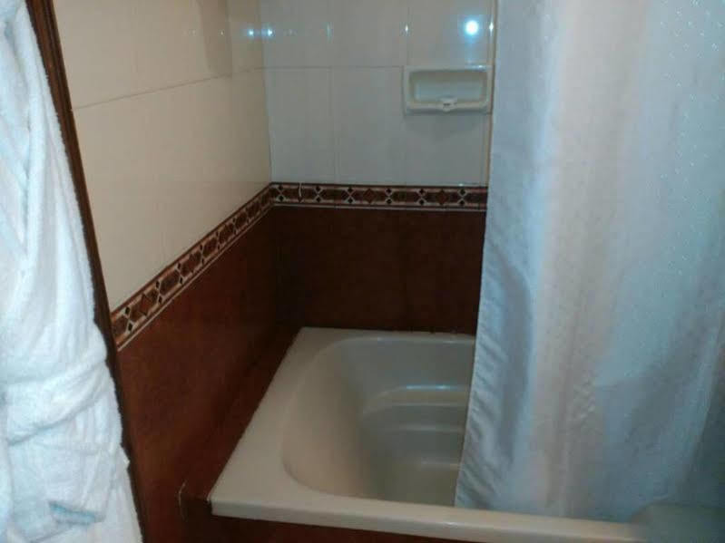 The Avenue Center Hotel Kochi Dış mekan fotoğraf